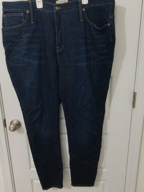Ladies Pre-owned Madewell Curvy High Rise Skinny Jeans Size 36